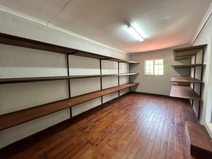 To Let 4 Bedroom Property for Rent in Houghton Estate Gauteng