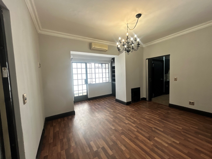To Let 4 Bedroom Property for Rent in Houghton Estate Gauteng