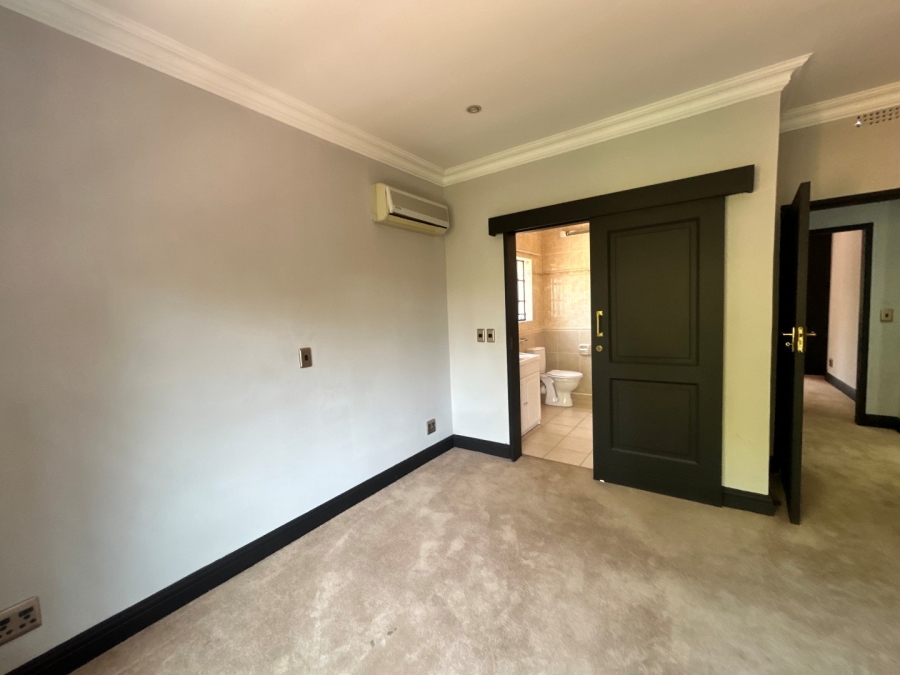 To Let 4 Bedroom Property for Rent in Houghton Estate Gauteng