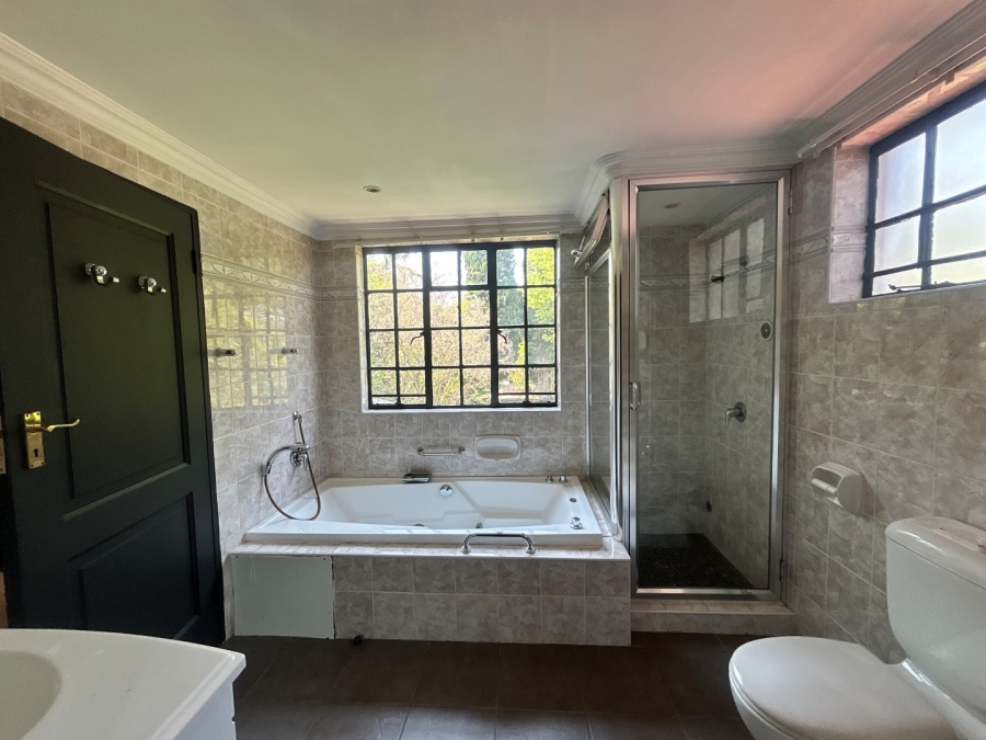 To Let 4 Bedroom Property for Rent in Houghton Estate Gauteng