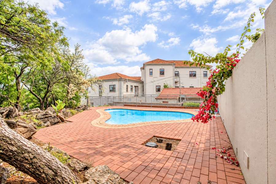 1 Bedroom Property for Sale in Darrenwood Gauteng