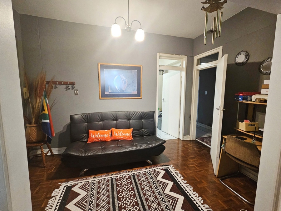2 Bedroom Property for Sale in Yeoville Gauteng