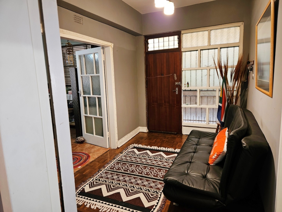 2 Bedroom Property for Sale in Yeoville Gauteng