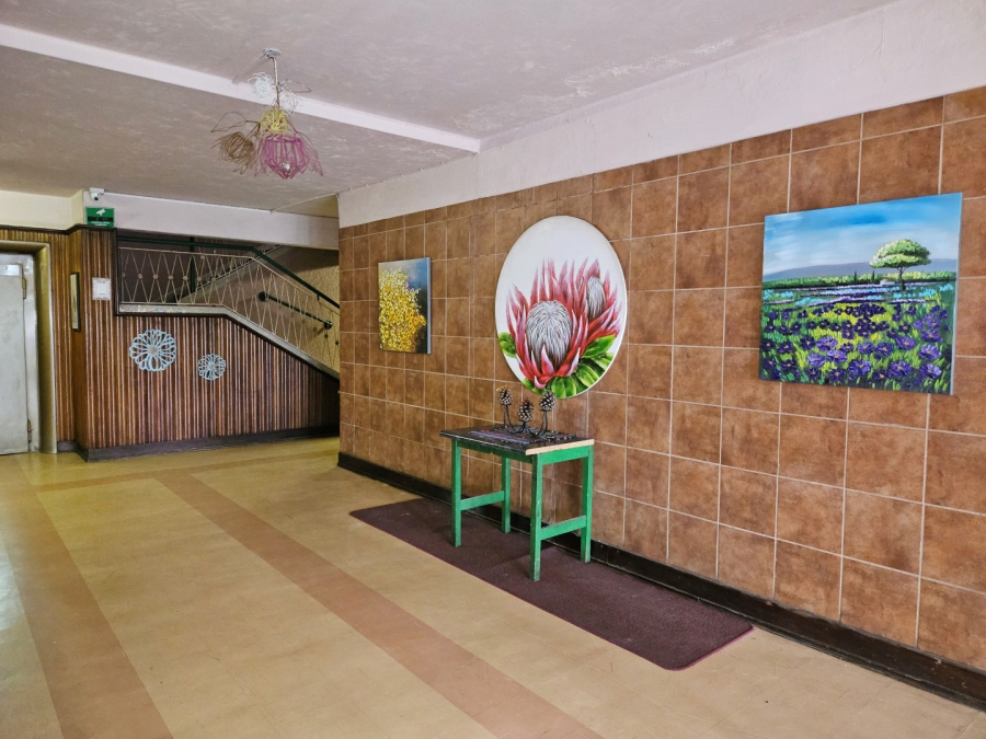 2 Bedroom Property for Sale in Yeoville Gauteng