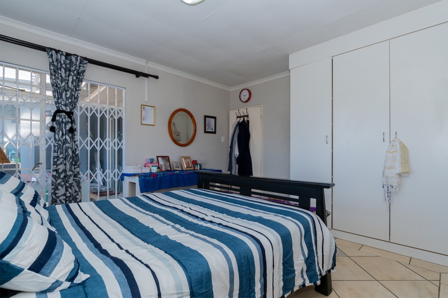 2 Bedroom Property for Sale in Jansenpark Gauteng