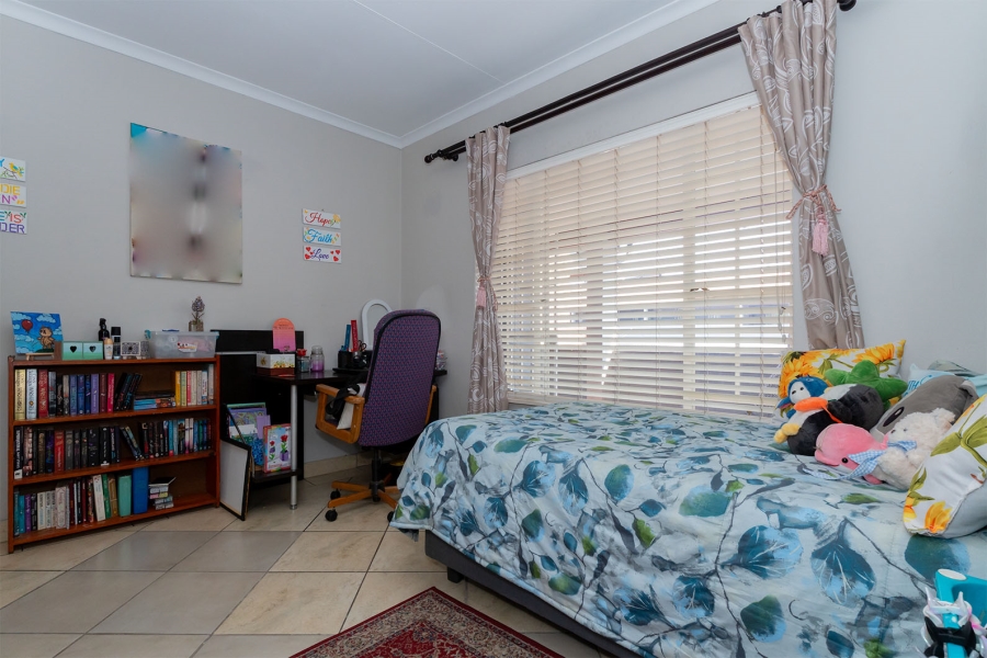 2 Bedroom Property for Sale in Jansenpark Gauteng