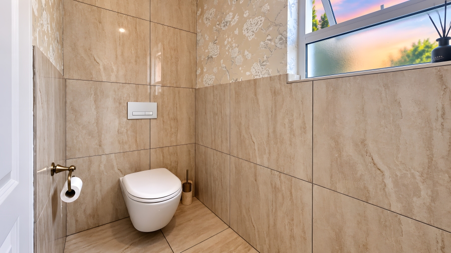 3 Bedroom Property for Sale in Broadacres Gauteng