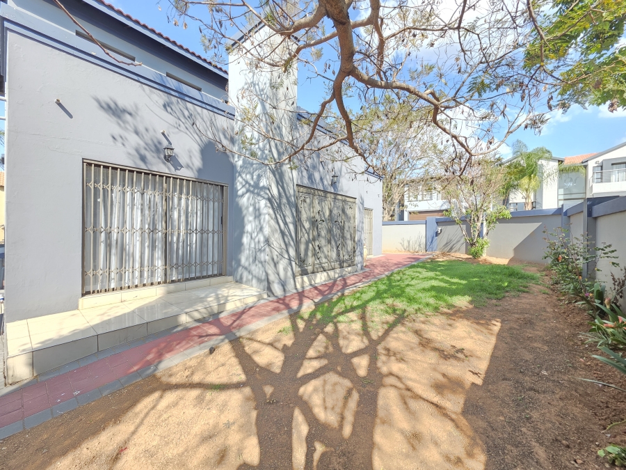 4 Bedroom Property for Sale in Pinehaven Gauteng