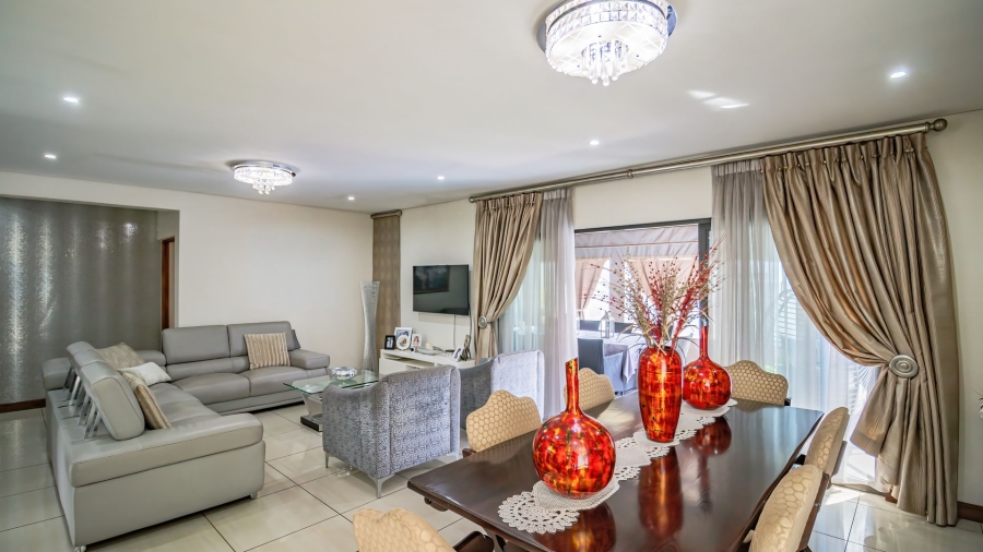 2 Bedroom Property for Sale in Noordwyk Gauteng