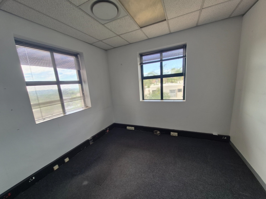To Let Commercial Property for Rent in Hyde Park Gauteng
