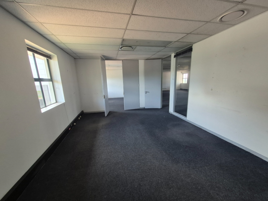 To Let Commercial Property for Rent in Hyde Park Gauteng