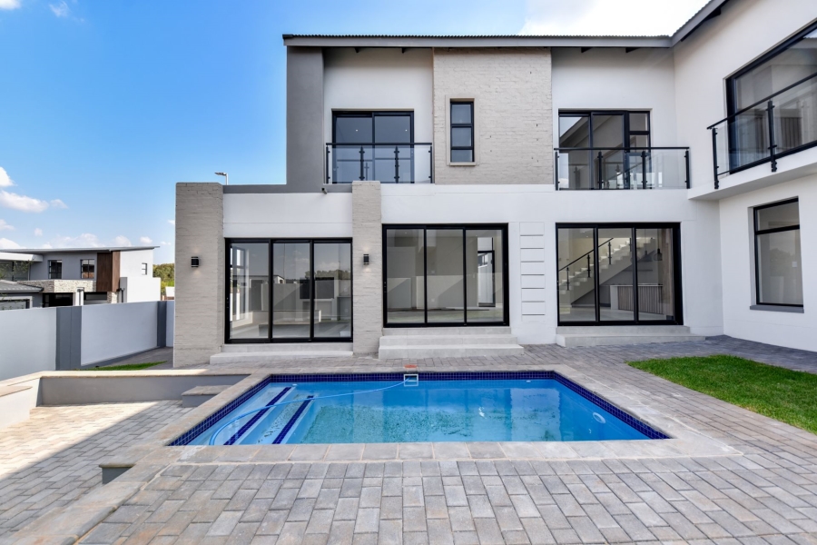 4 Bedroom Property for Sale in Fountainbrook Estate Gauteng