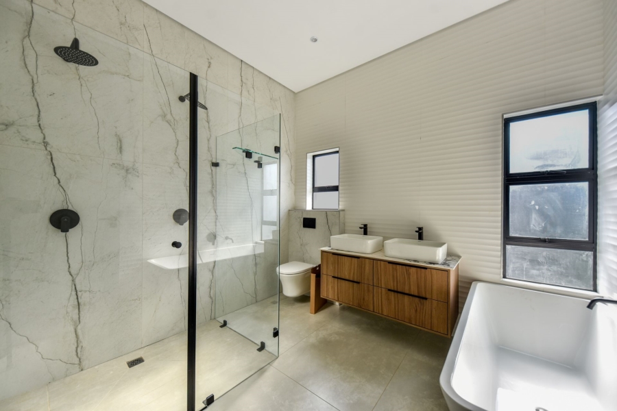 4 Bedroom Property for Sale in Fountainbrook Estate Gauteng