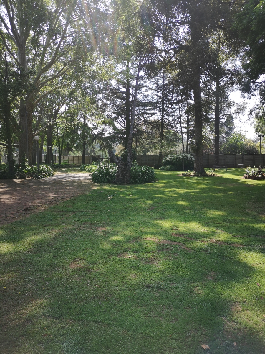 4 Bedroom Property for Sale in Unitas Park Gauteng
