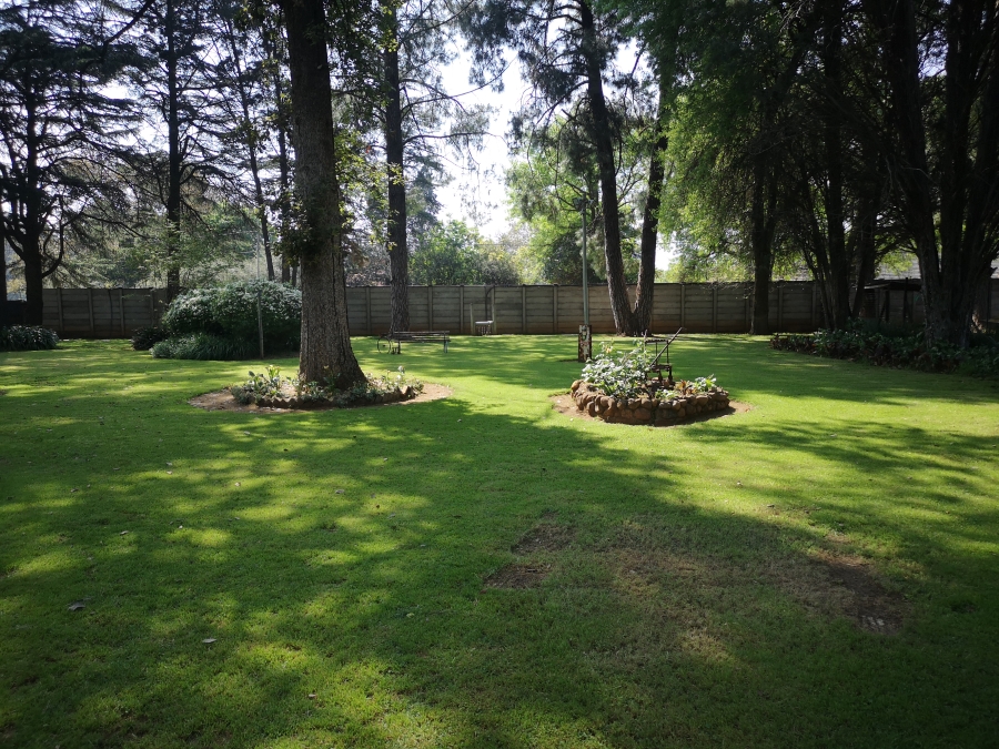 4 Bedroom Property for Sale in Unitas Park Gauteng