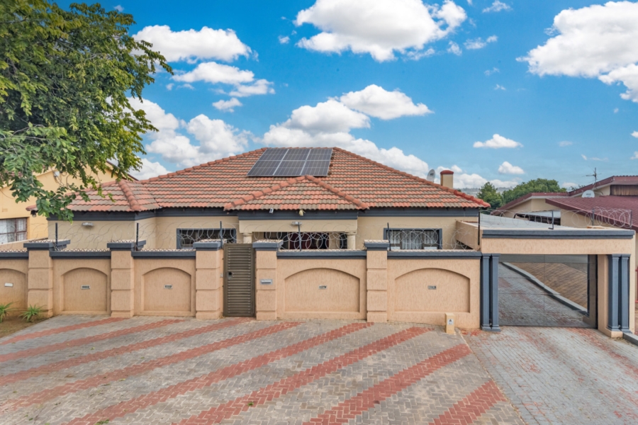 3 Bedroom Property for Sale in Krugersdorp North Gauteng