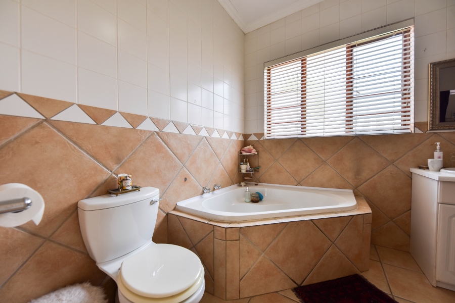 3 Bedroom Property for Sale in Moreleta Park Gauteng