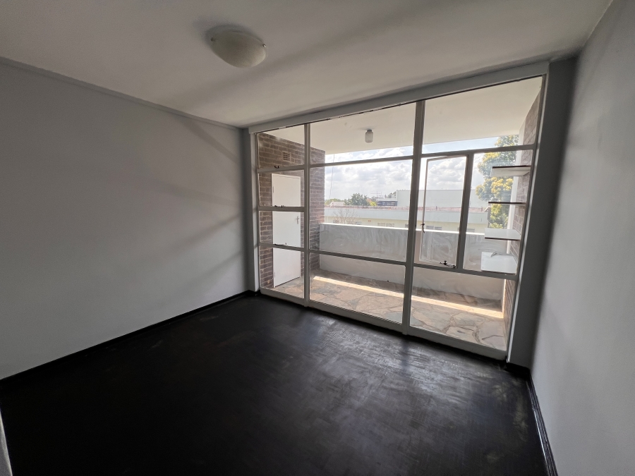 To Let 3 Bedroom Property for Rent in Orchards Gauteng