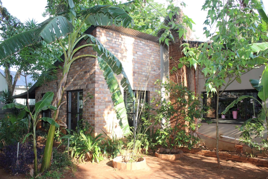 4 Bedroom Property for Sale in Mountain View Gauteng