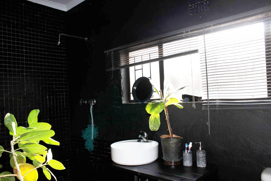 4 Bedroom Property for Sale in Mountain View Gauteng