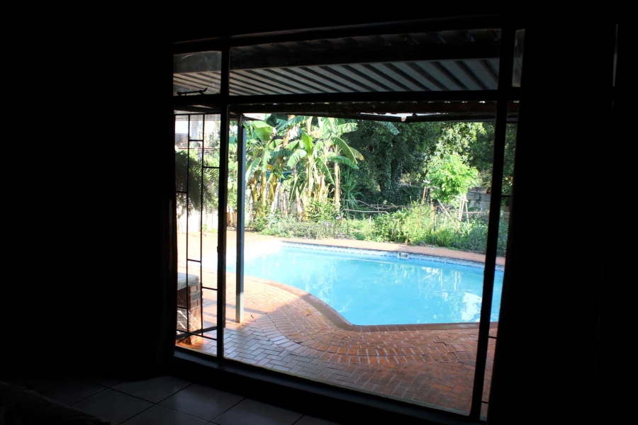 4 Bedroom Property for Sale in Mountain View Gauteng