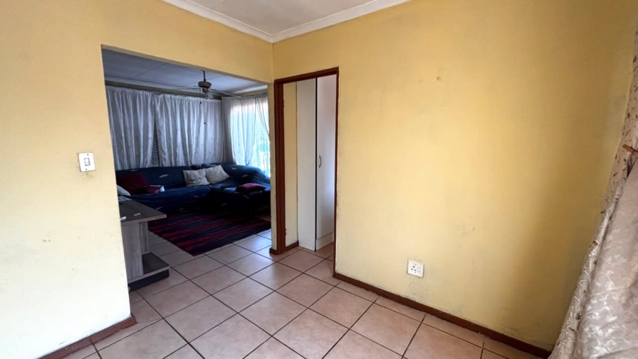 4 Bedroom Property for Sale in Delmore Park Gauteng