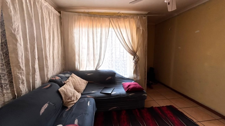 4 Bedroom Property for Sale in Delmore Park Gauteng