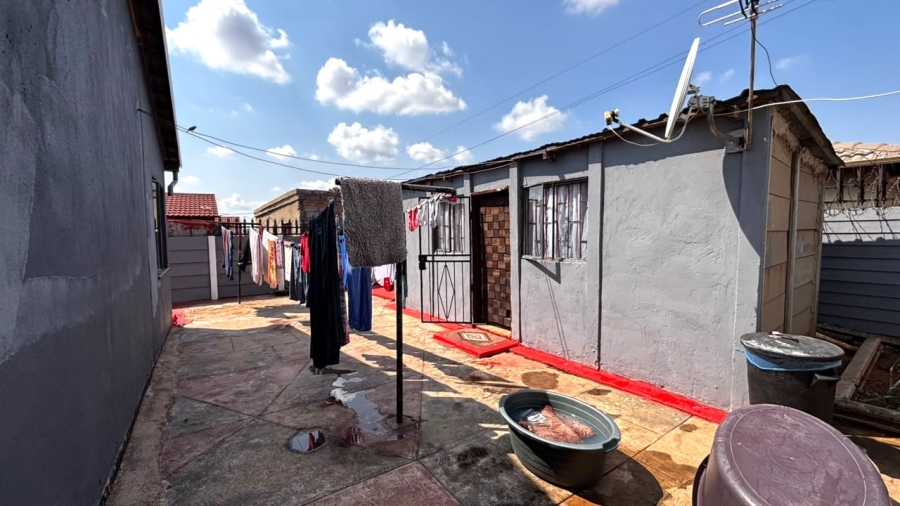 4 Bedroom Property for Sale in Delmore Park Gauteng