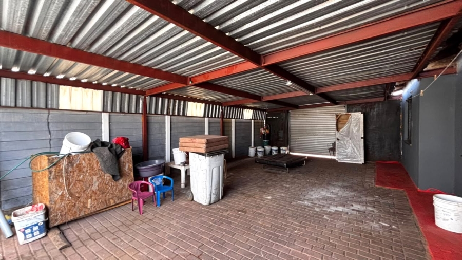4 Bedroom Property for Sale in Delmore Park Gauteng