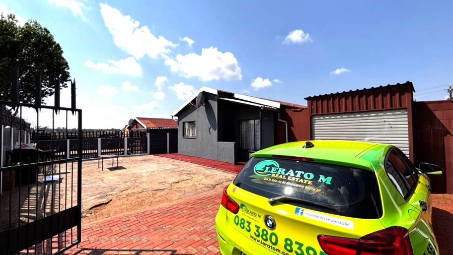 4 Bedroom Property for Sale in Delmore Park Gauteng