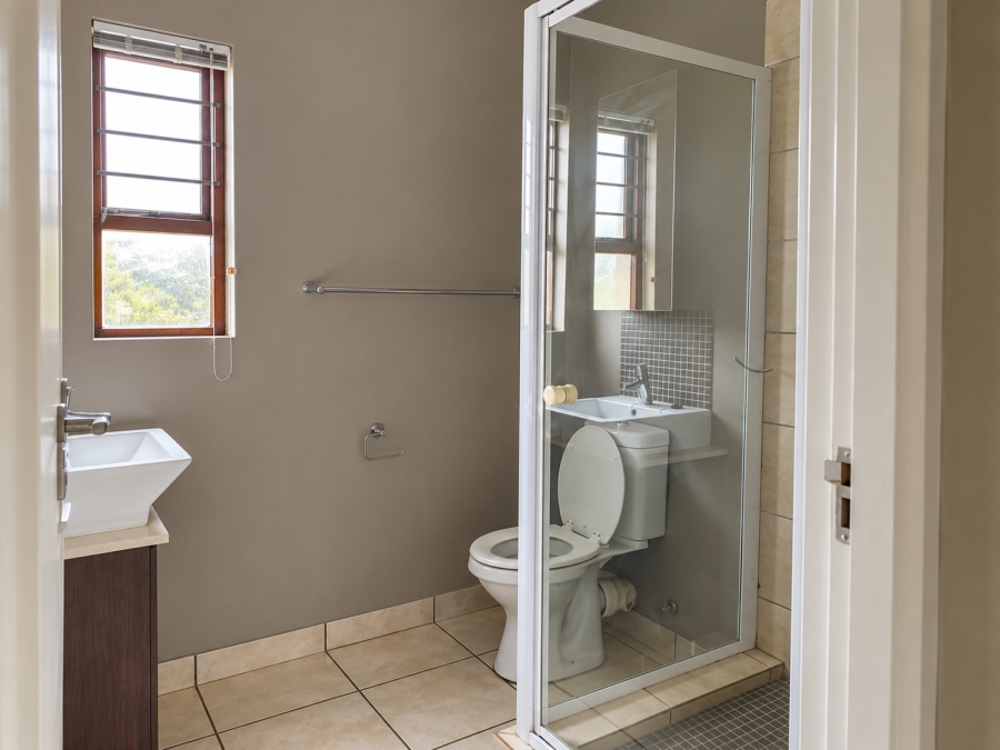 To Let 2 Bedroom Property for Rent in Fourways Gauteng