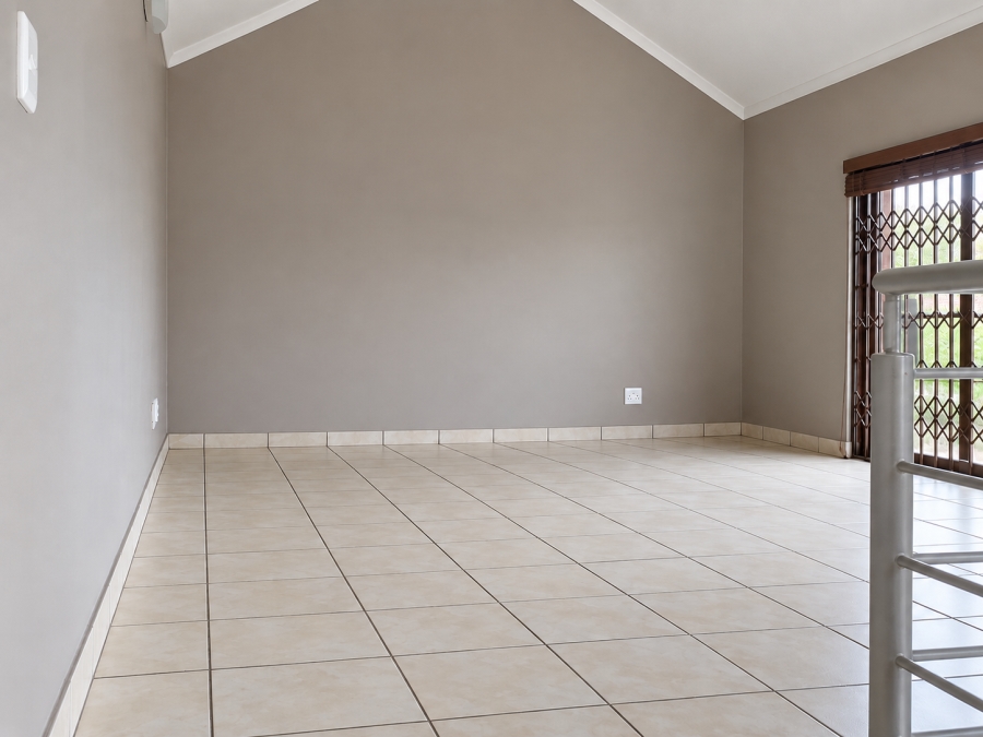 To Let 2 Bedroom Property for Rent in Fourways Gauteng