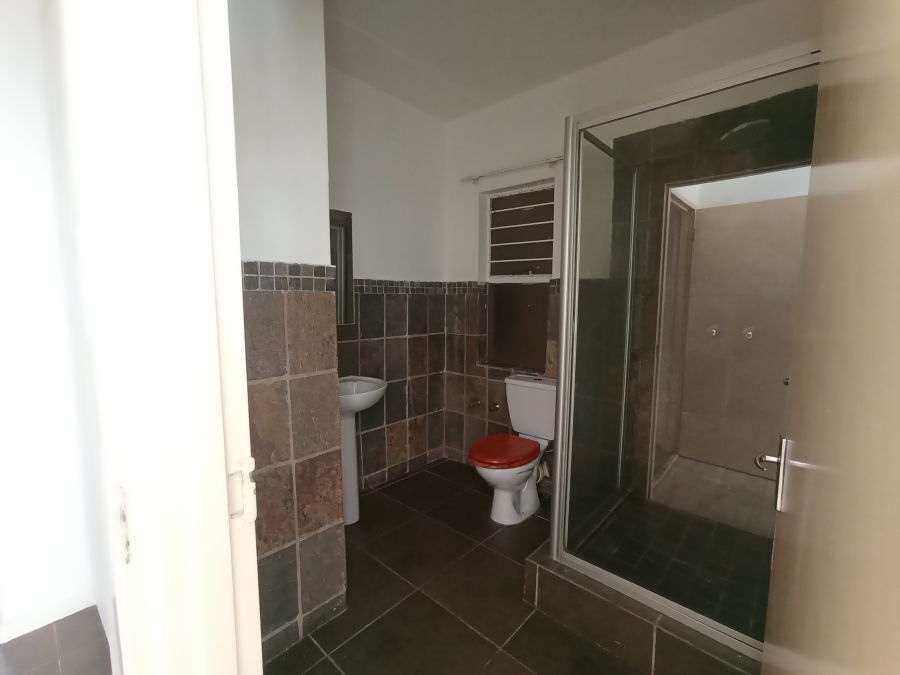To Let 2 Bedroom Property for Rent in North Riding Gauteng