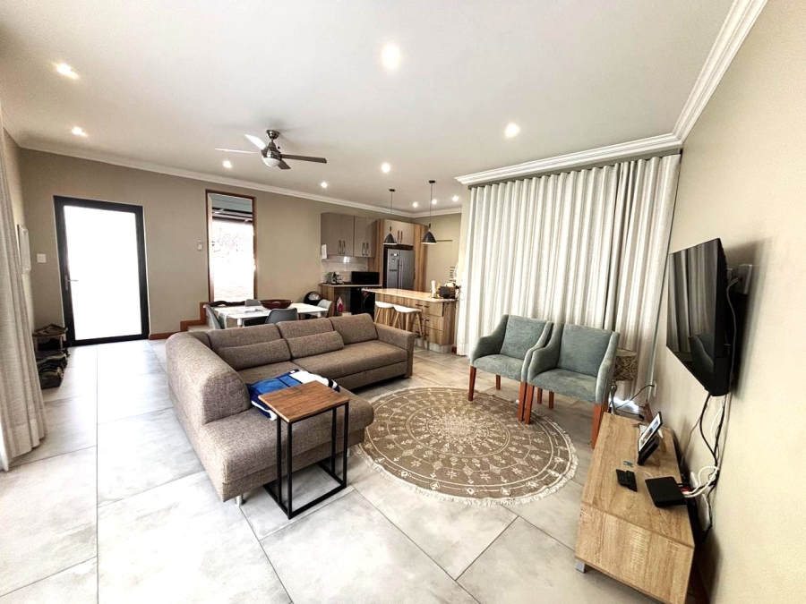 To Let 2 Bedroom Property for Rent in Silver Lakes Golf Estate Gauteng