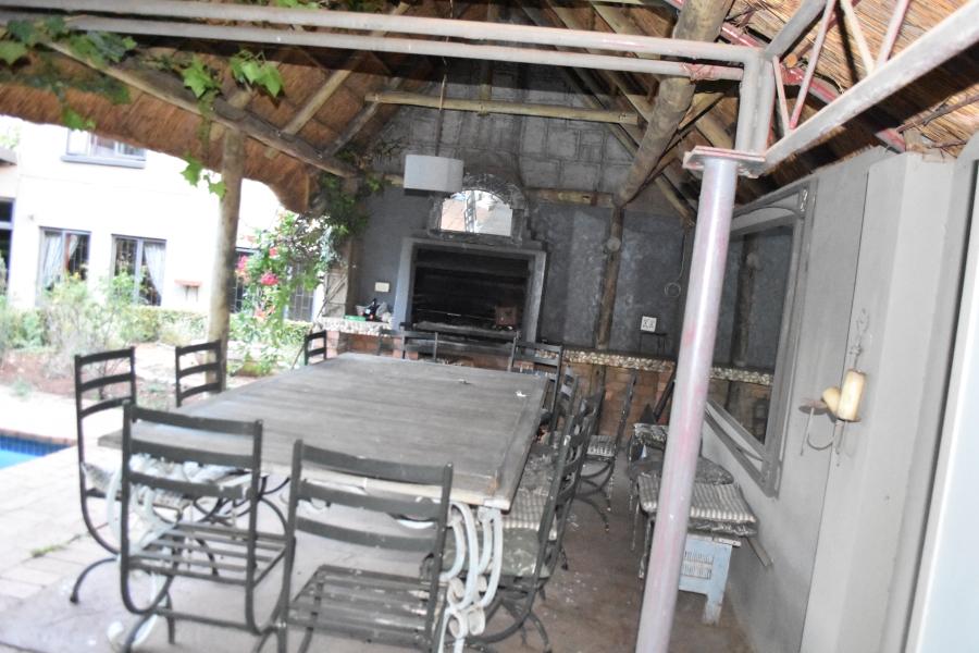 3 Bedroom Property for Sale in Waverley Gauteng