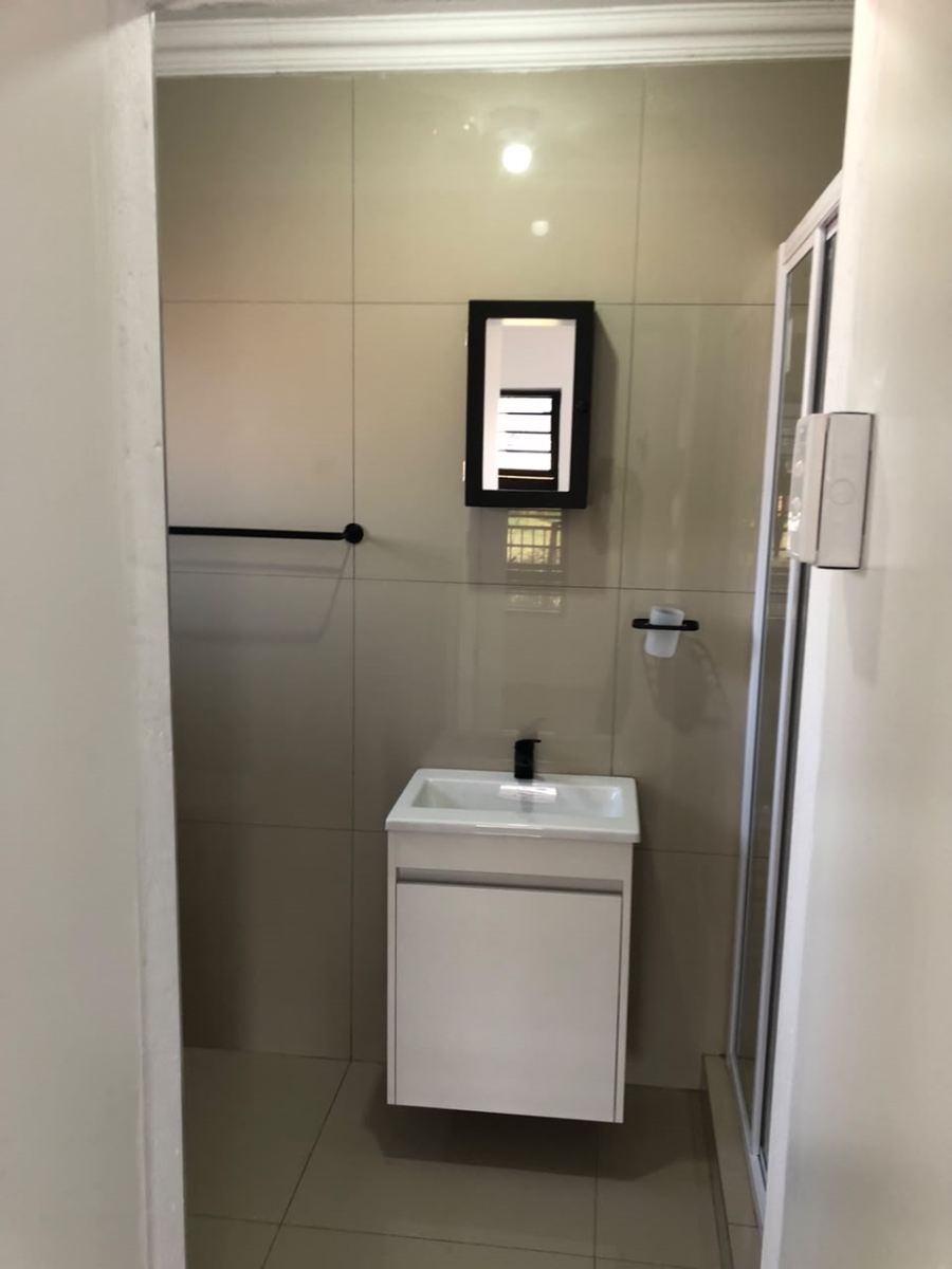 To Let 1 Bedroom Property for Rent in Erasmia Gauteng