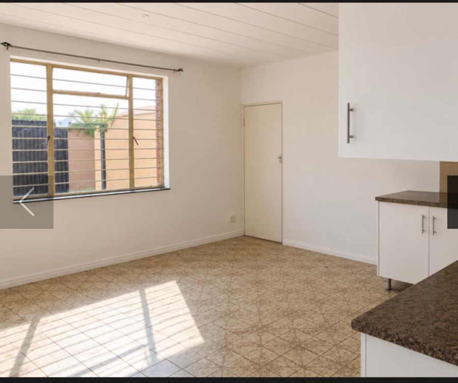 To Let 2 Bedroom Property for Rent in Laudium Gauteng