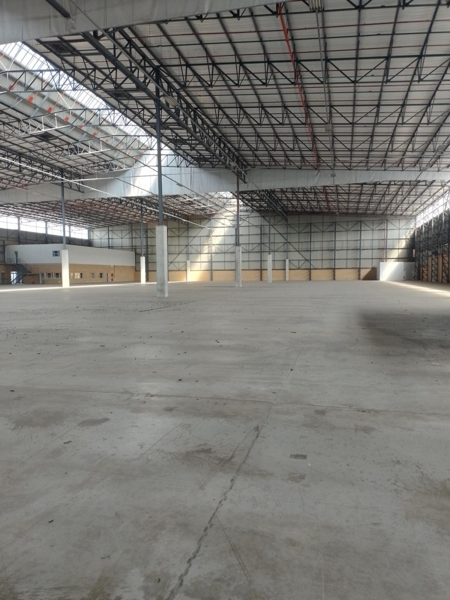To Let Commercial Property for Rent in Gosforth Park Gauteng