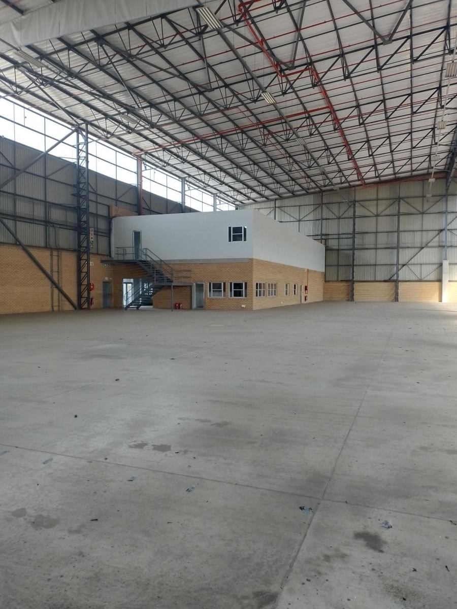 To Let Commercial Property for Rent in Gosforth Park Gauteng
