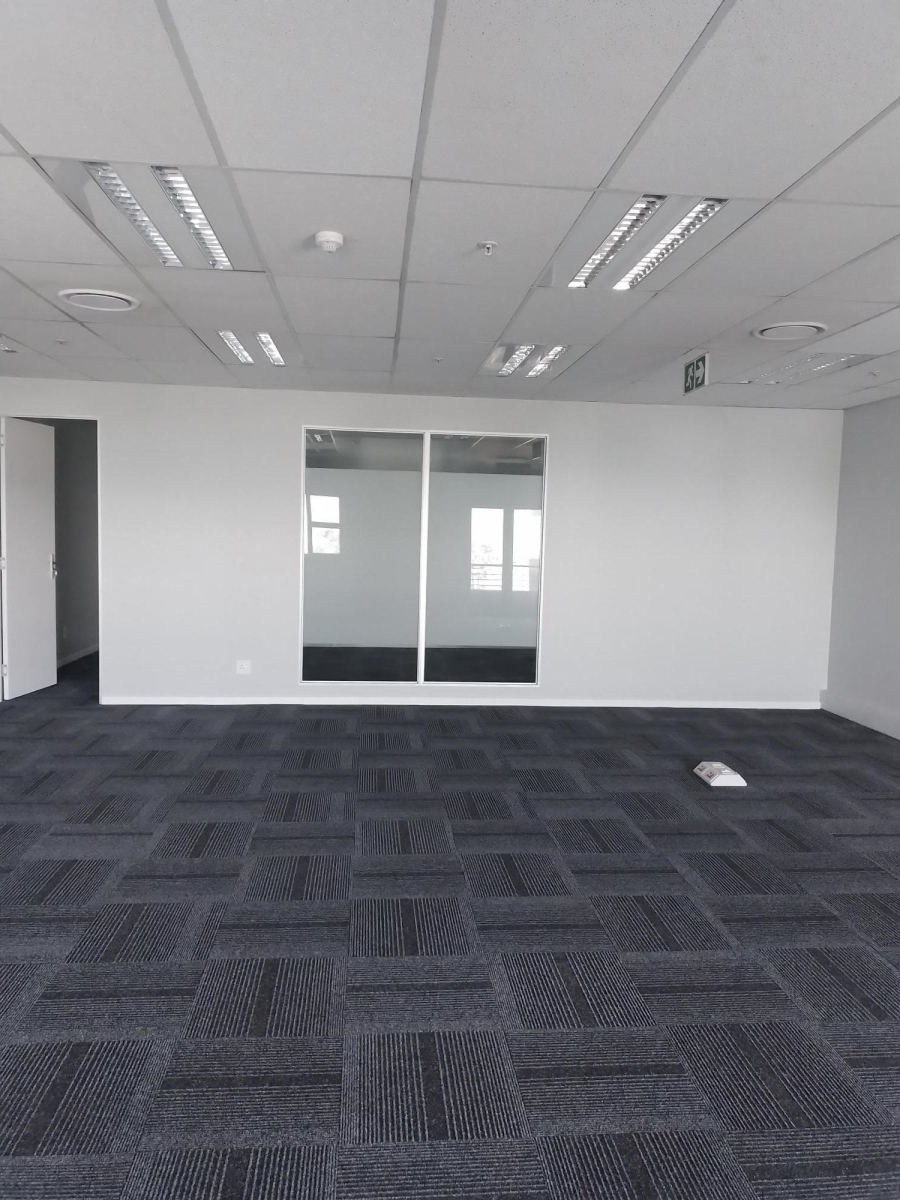 To Let Commercial Property for Rent in Gosforth Park Gauteng