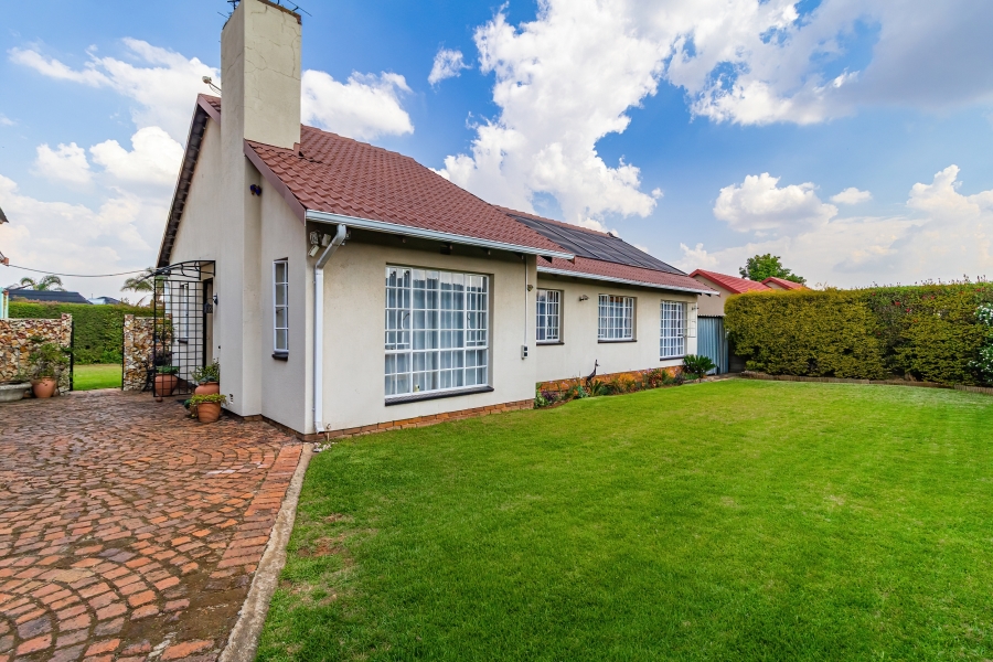 3 Bedroom Property for Sale in Marlands Gauteng