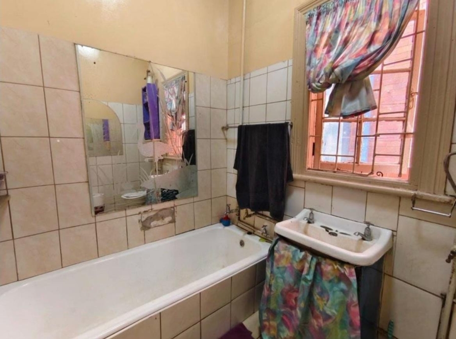 4 Bedroom Property for Sale in Geduld Gauteng
