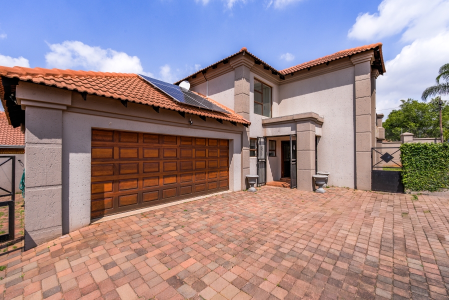 3 Bedroom Property for Sale in Moreleta Park Gauteng