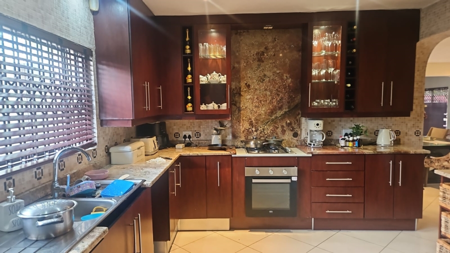 3 Bedroom Property for Sale in Bloubosrand Gauteng