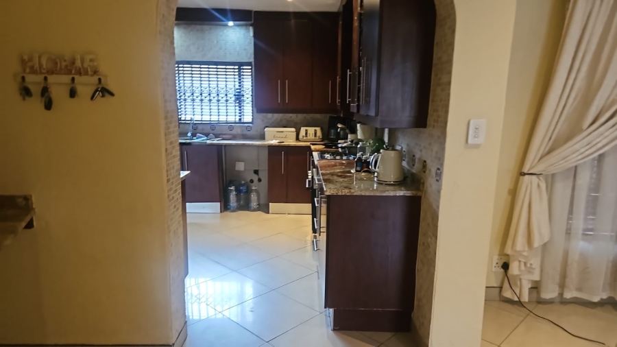 3 Bedroom Property for Sale in Bloubosrand Gauteng