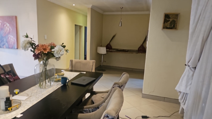 3 Bedroom Property for Sale in Bloubosrand Gauteng