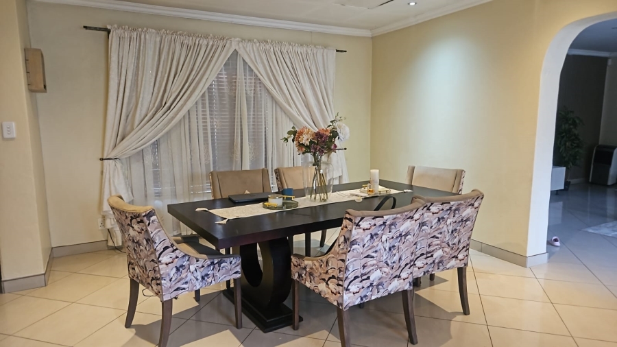3 Bedroom Property for Sale in Bloubosrand Gauteng
