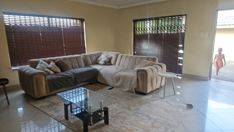 3 Bedroom Property for Sale in Bloubosrand Gauteng