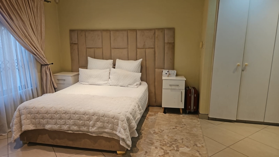 3 Bedroom Property for Sale in Bloubosrand Gauteng