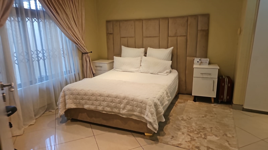3 Bedroom Property for Sale in Bloubosrand Gauteng